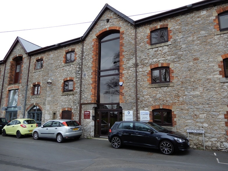 Teign Rd, Newton Abbot for sale - Primary Photo - Image 1 of 1
