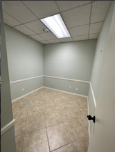 501 Goodlette Rd N, Naples, FL for rent Interior Photo- Image 1 of 5