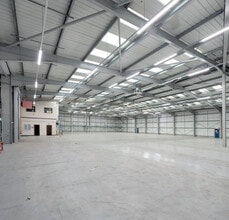 Foster Rd, Sevington to rent Interior Photo- Image 1 of 4