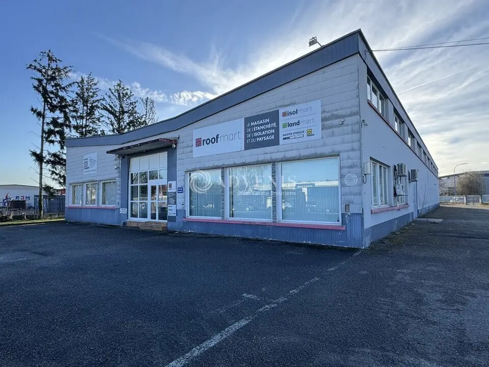 Location Local d'activités 1 410 m² - Photo 1