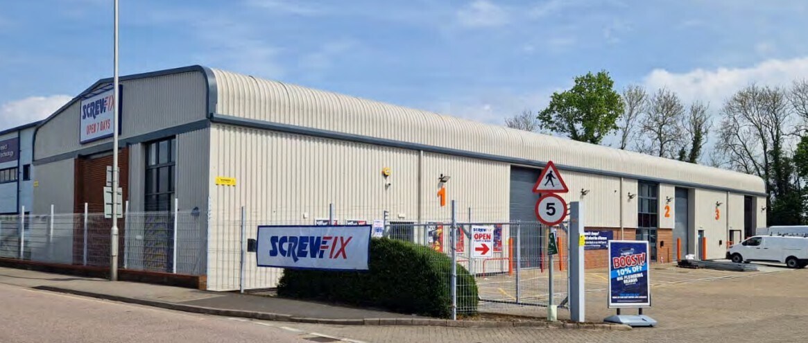 Transfesa Rd, Paddock Wood to rent Building Photo- Image 1 of 2