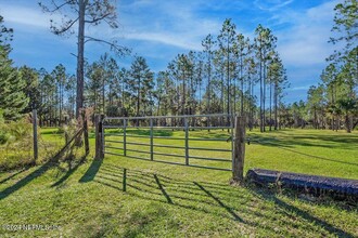 258 Bostwick Cemetery Rd, Palatka, FL for sale Building Photo- Image 1 of 18