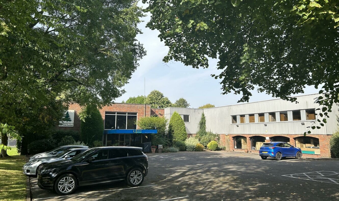 Claybrook Dr, Redditch for sale Primary Photo- Image 1 of 1