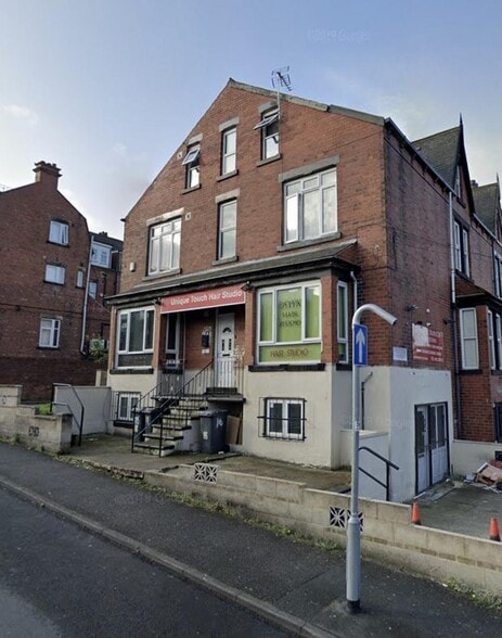 16 Beck Road, Leeds for sale - Building Photo - Image 1 of 8