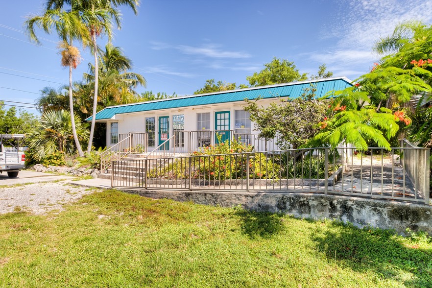 21423 Overseas Hwy, Cudjoe Key, FL for sale - Building Photo - Image 1 of 25