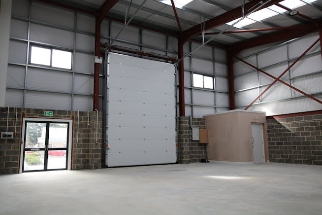 4-5 Old St, Sturminster Marshall to rent Interior Photo- Image 1 of 2