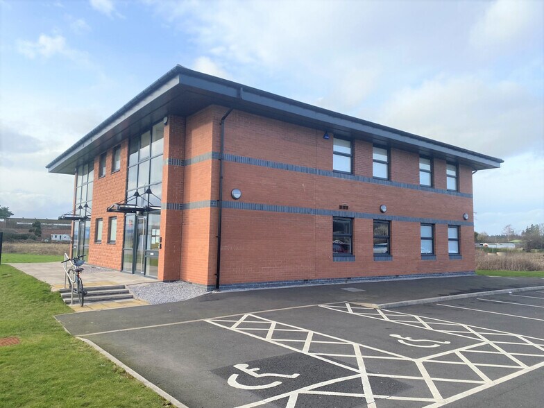 Units 1 & 2 Annan Rd, Dumfries, DG1 3JA Brasswell Office Park