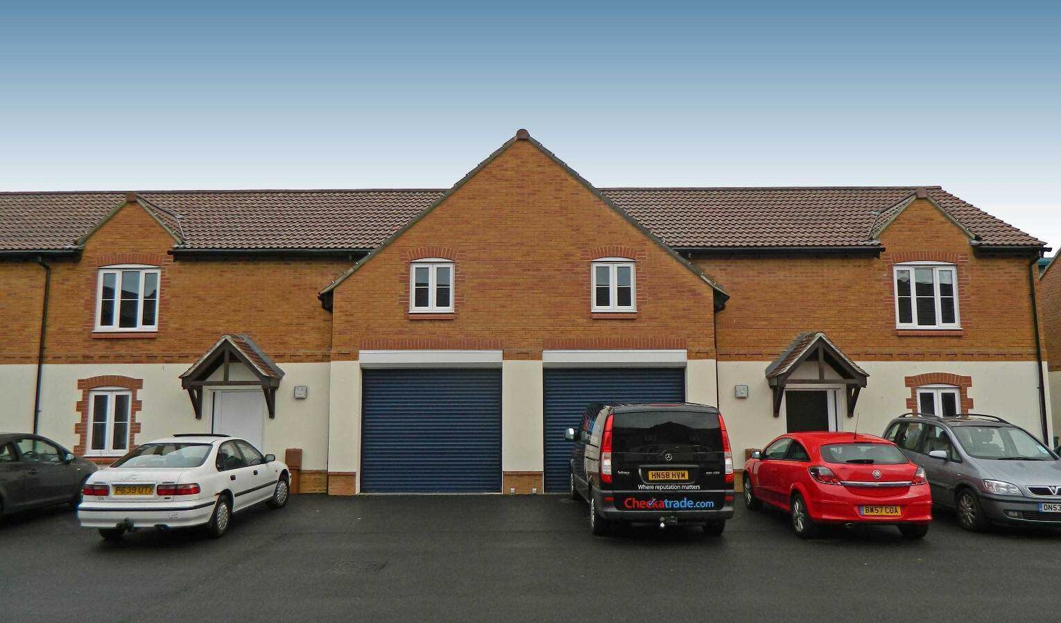 Ellis Sq, Selsey for sale Primary Photo- Image 1 of 1