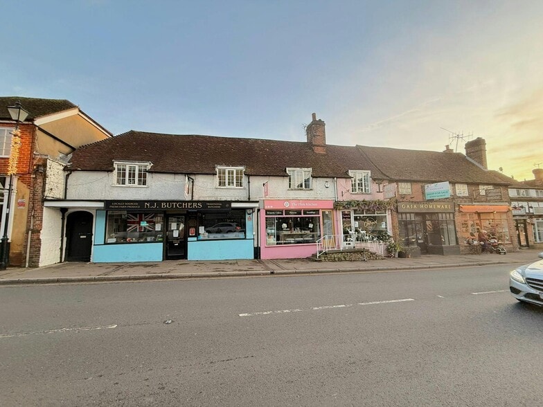 17 High St, Westerham to rent - Building Photo - Image 3 of 5