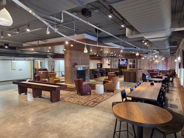 2901 Metro Dr, Bloomington, MN to rent - Interior Photo - Image 2 of 5