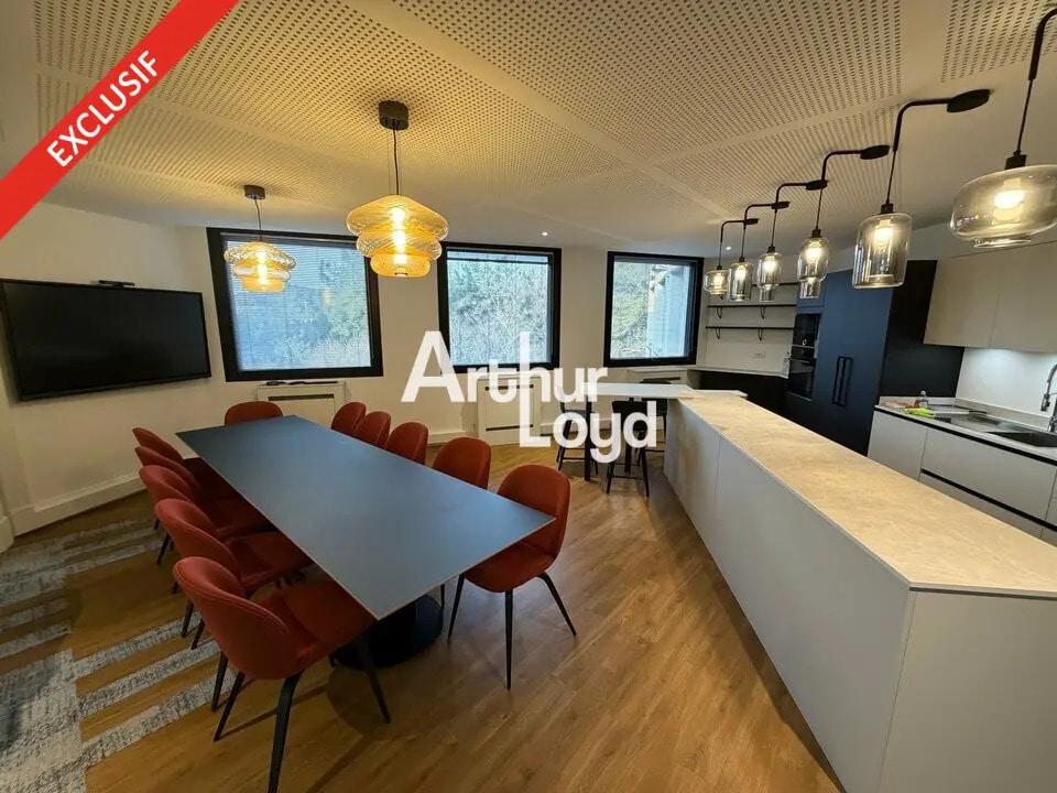 Vente Bureaux 118 m² à 230 m² - Photo 1