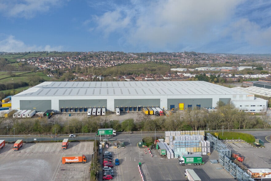 Enterprise Way, Nottingham to rent - Building Photo - Image 3 of 5