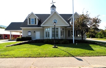 355 Main St, Gorham, NH for sale Primary Photo- Image 1 of 26