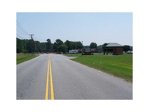 111 Stewart Dr, Franklin, VA for sale Primary Photo- Image 1 of 5