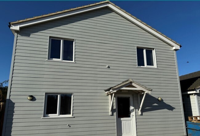 19C Longhill Rd, March for sale - Primary Photo - Image 1 of 1