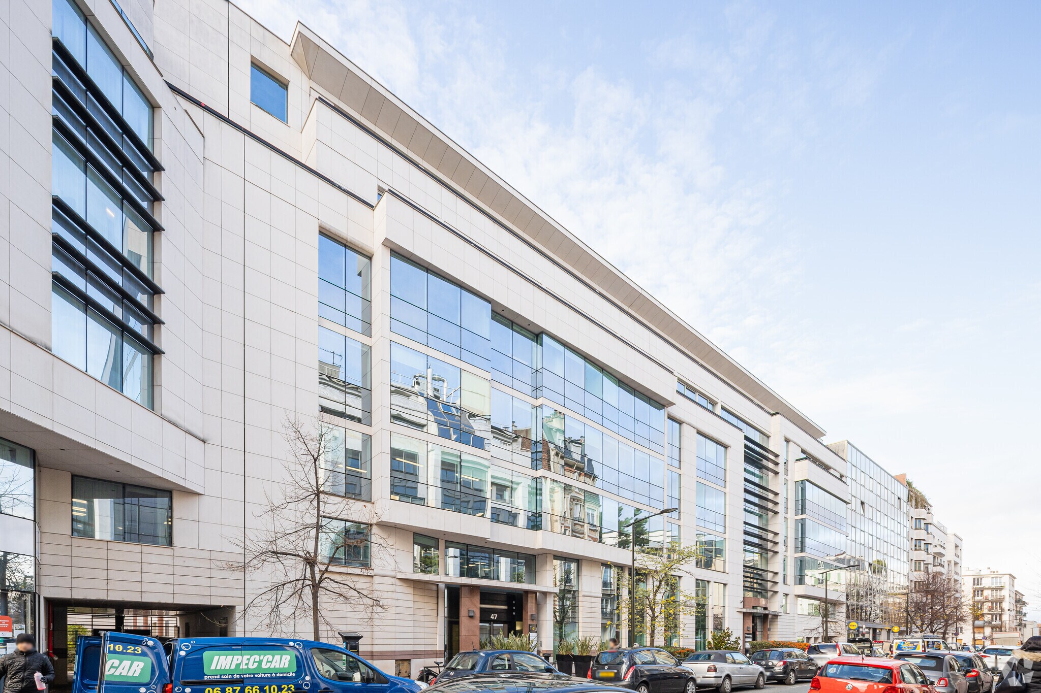 47-53 Rue Raspail, Levallois-Perret to rent Primary Photo- Image 1 of 6