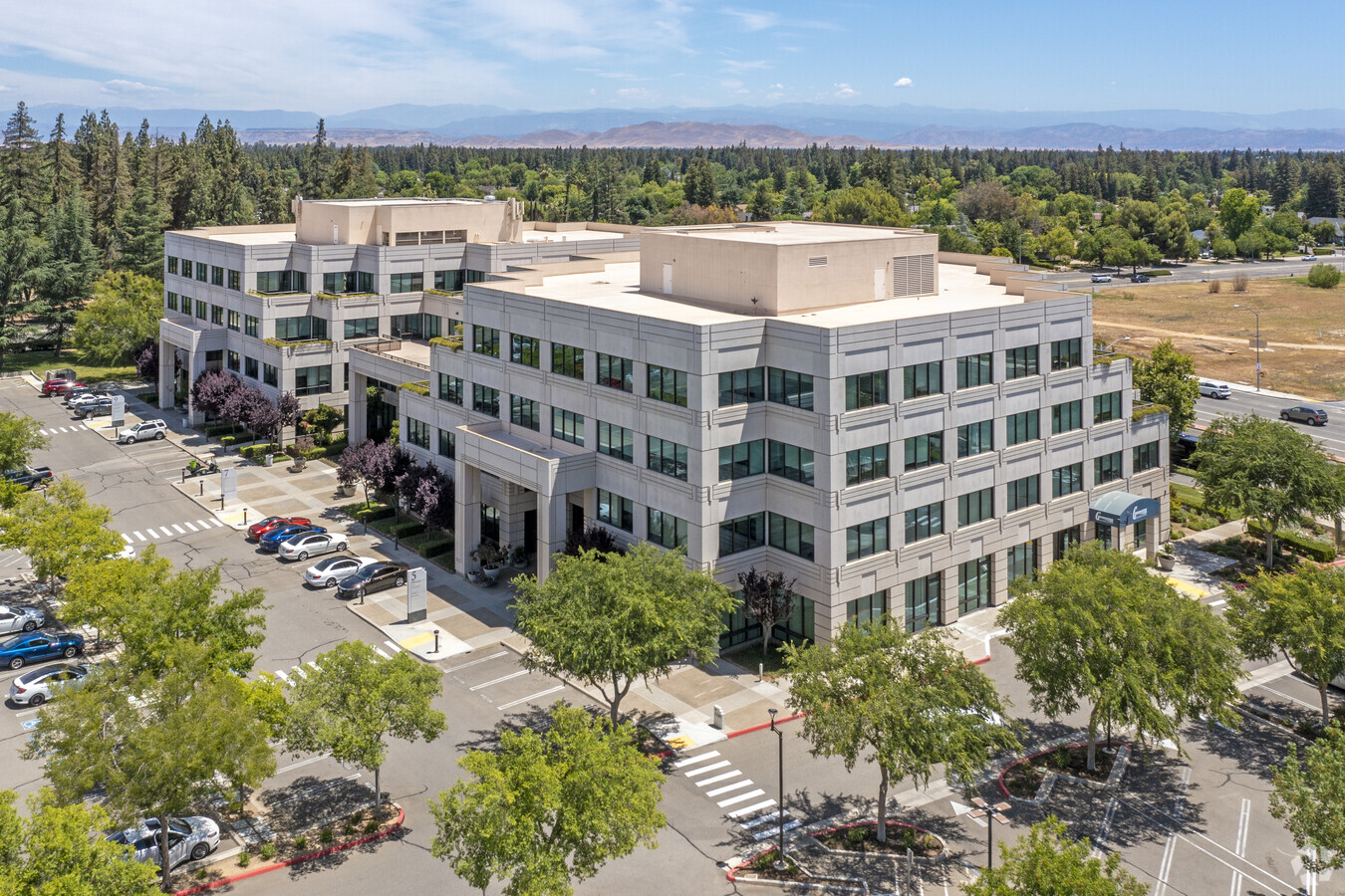 3-9 E River Park Pl E, Fresno 93720 - Office for Rent | LoopNet UK