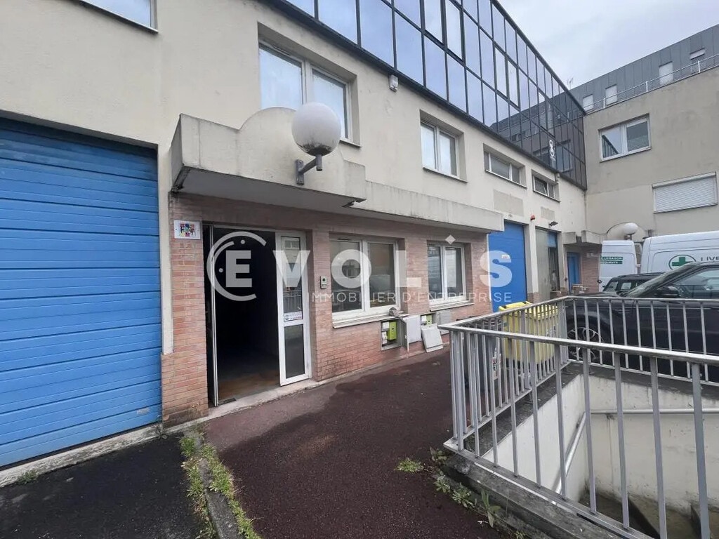 Location Local d'activités 176 m² - Photo 1