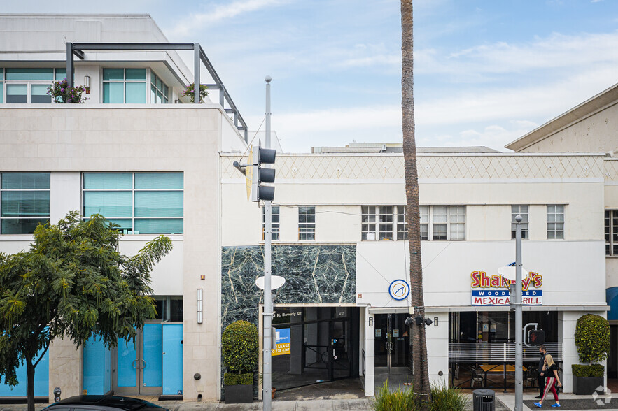 433-435 N Beverly Dr, Beverly Hills, CA for rent - Primary Photo - Image 3 of 9