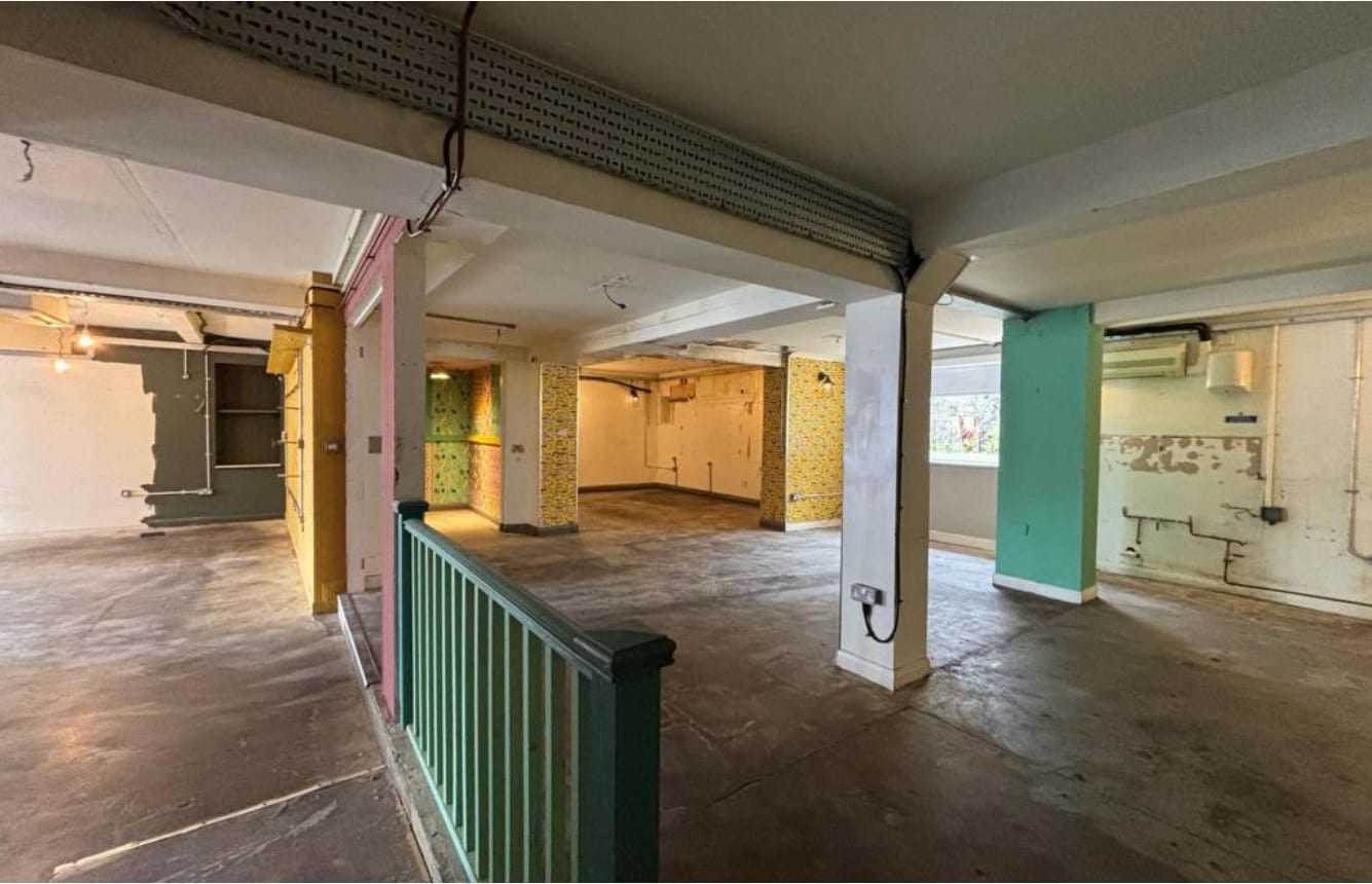 38 Little London, Chichester to rent Interior Photo- Image 1 of 5