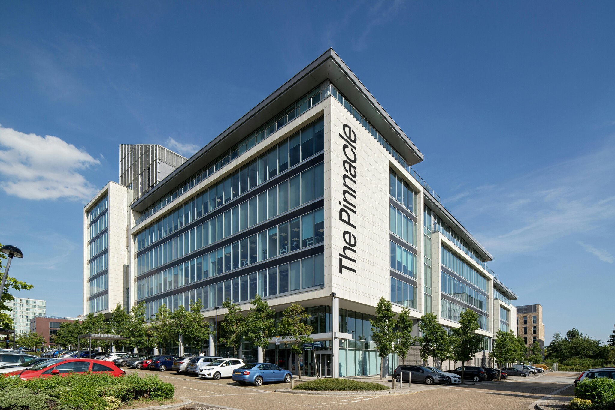 The Pinnacle, Midsummer Blvd, Milton Keynes to rent Building Photo- Image 1 of 10