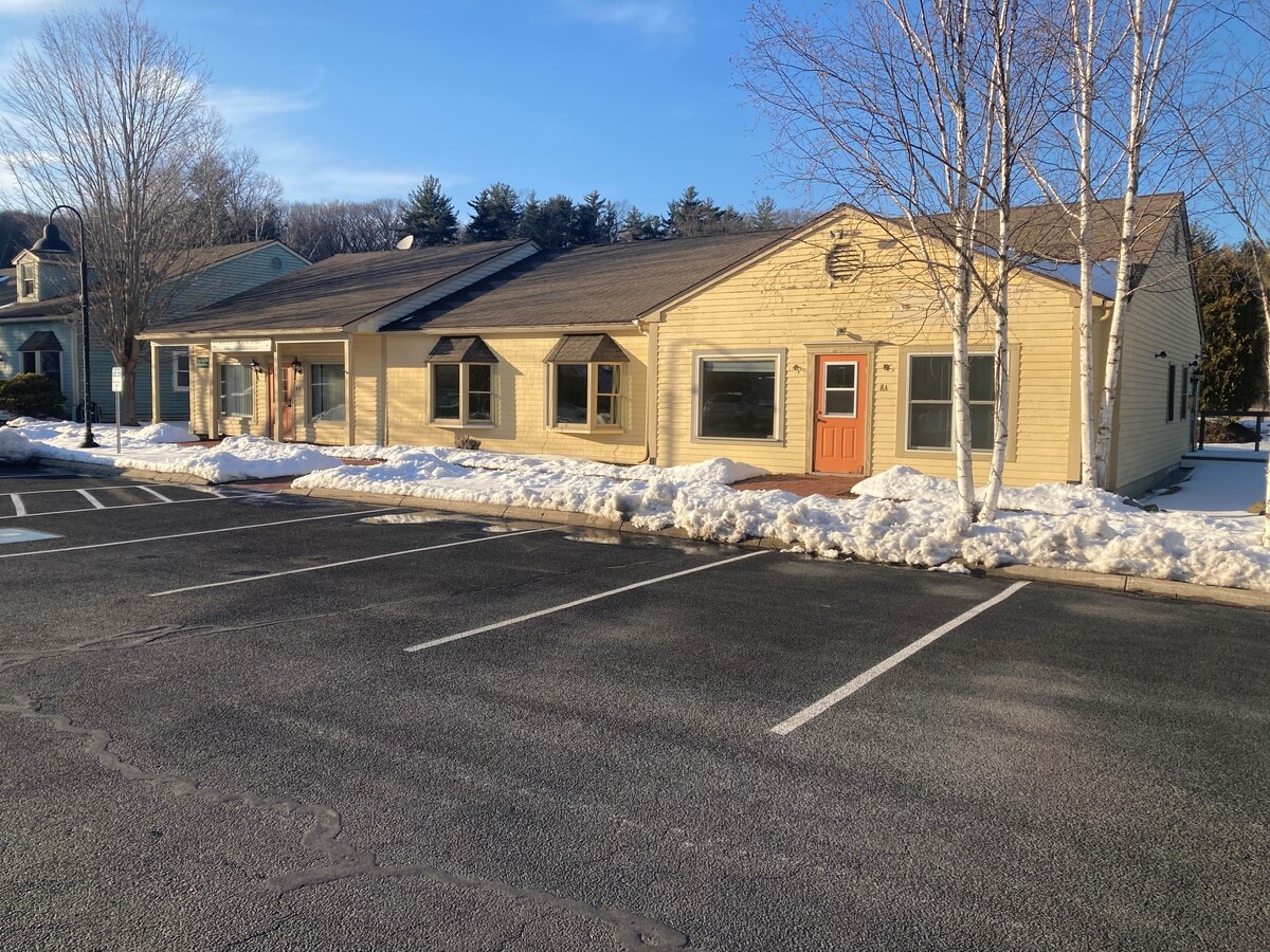 55 Pittsfield Rd, Lenox 01240 UK