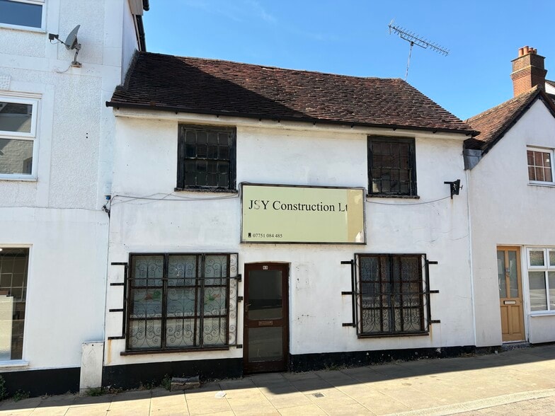 61-63 High St, Leatherhead to rent - Building Photo - Image 1 of 1