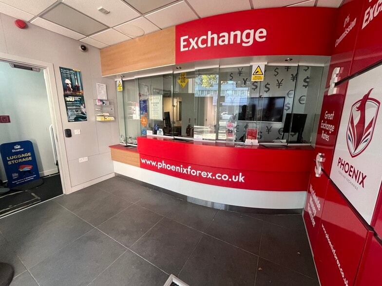 128 Euston Rd, London to rent - Building Photo - Image 2 of 5