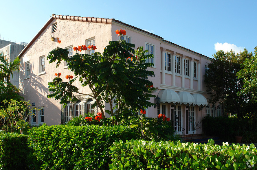 464 Fern St, West Palm Beach, FL for sale - Primary Photo - Image 1 of 1