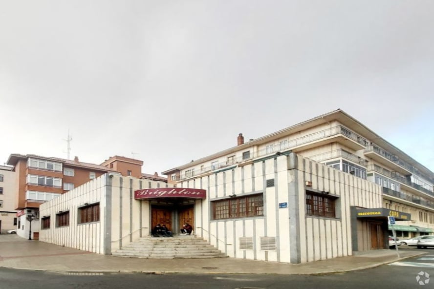 Retail in Ávila, Ávila to rent Primary Photo- Image 1 of 2