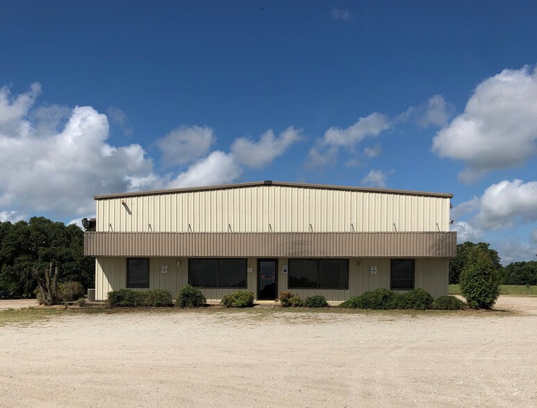 610 I-45 South, Madisonville, TX for sale - Building Photo - Image 1 of 1