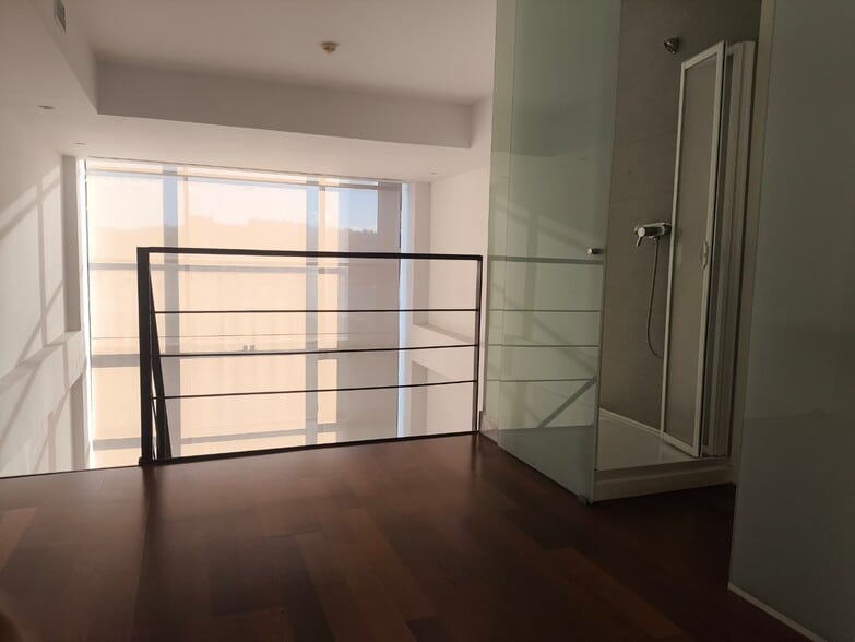 Office in San Sebastián de los Reyes, Madrid for sale - Interior Photo - Image 3 of 5