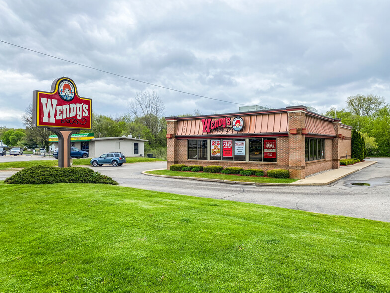 1428 Capital Ave, Battle Creek, MI for sale - Building Photo - Image 1 of 1