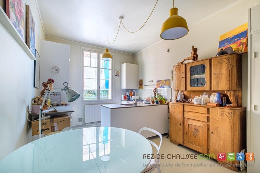 Build-to-Rent in Lyon for sale - Interior Photo - Image 3 of 4