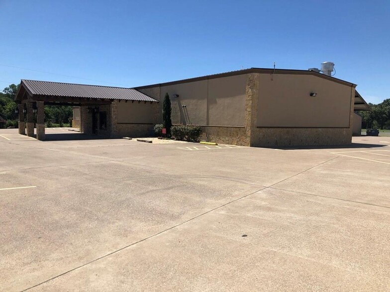 140 E US Highway 84, Fairfield, TX for sale - Building Photo - Image 1 of 1