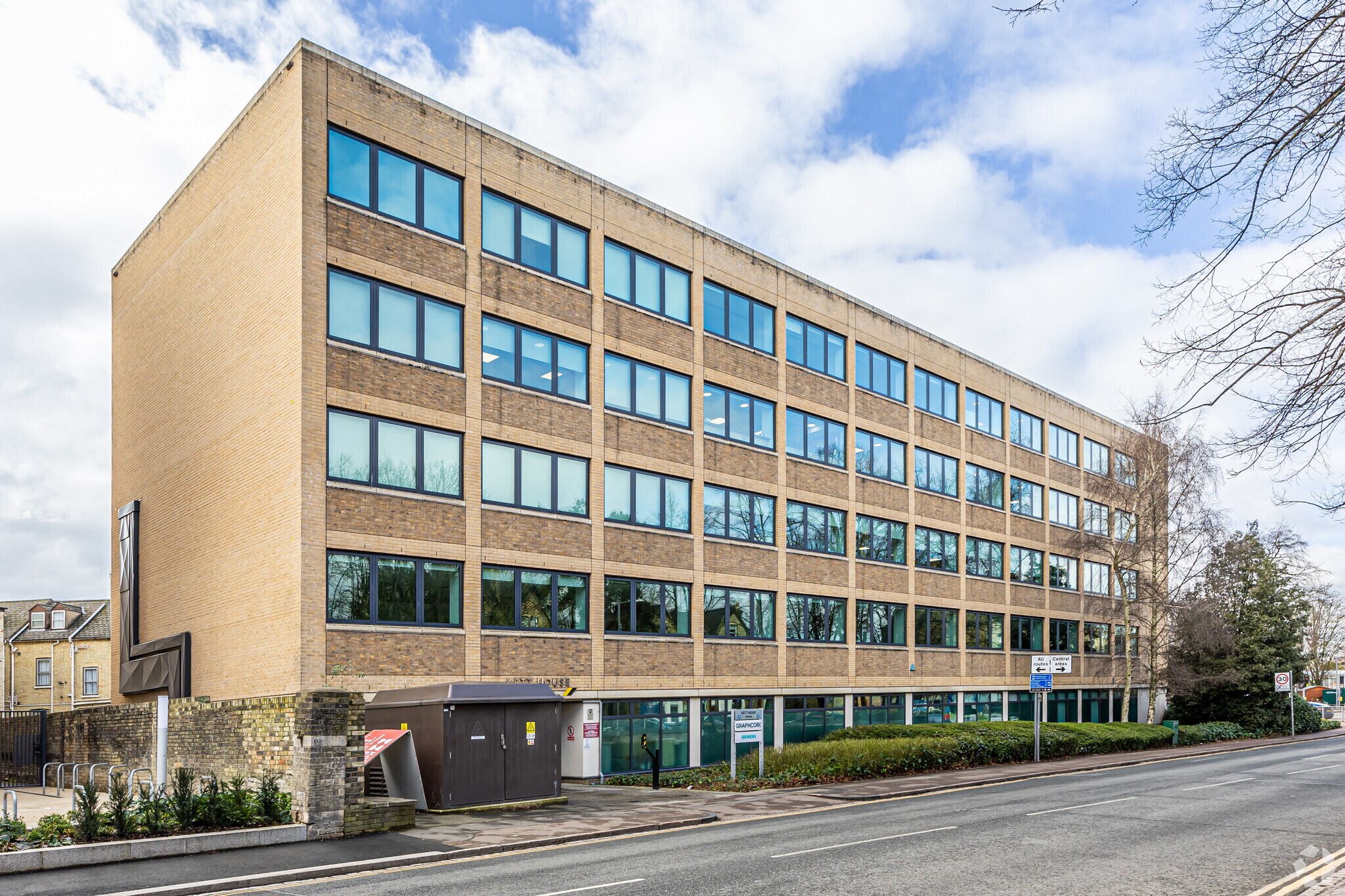Station Rd, Cambridge for sale Primary Photo- Image 1 of 1