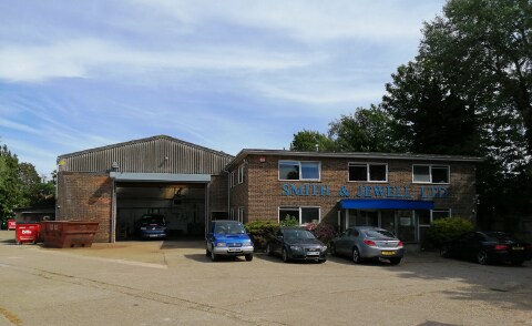 Leigh Rd, Chichester for sale Primary Photo- Image 1 of 1