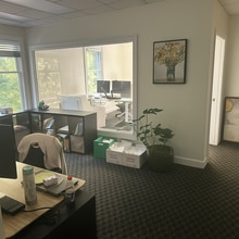 750 Hammond Dr NE, Atlanta, GA to rent Interior Photo- Image 1 of 8