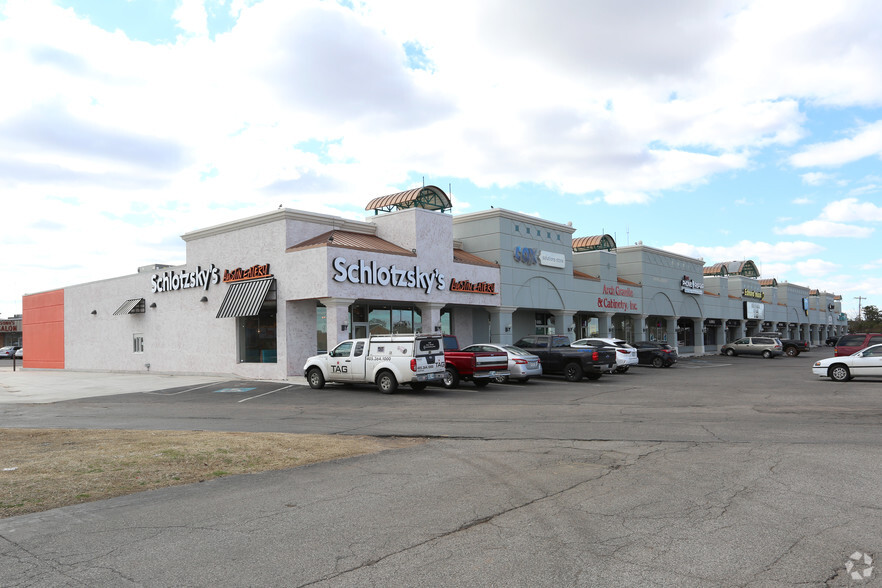 3300 S Broadway, Edmond, OK for rent - Primary Photo - Image 1 of 10