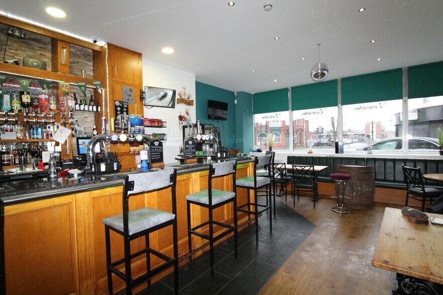 1 High St, Stockton On Tees for sale - Interior Photo - Image 3 of 7