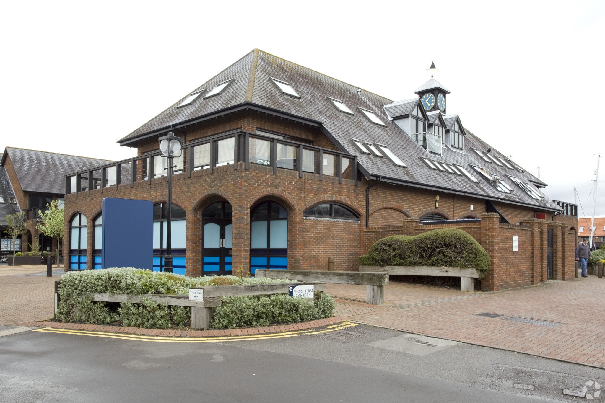 Shamrock Way, Southampton for sale Primary Photo- Image 1 of 1