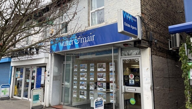 More details for 26-26A Chipstead Valley Rdg, Coulsdon - Retail to Rent