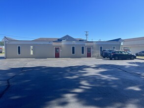 569 Boston Post Rd, Orange, CT for rent Building Photo- Image 2 of 8