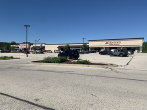 210-280 N 18th Ave, West Bend, WI for rent Building Photo- Image 1 of 3