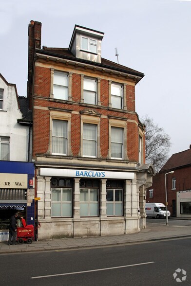 24 Station Rd, London for sale - Primary Photo - Image 1 of 1