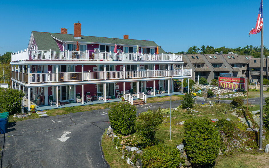 935 Ocean Blvd, Hampton, NH for sale - Building Photo - Image 1 of 1