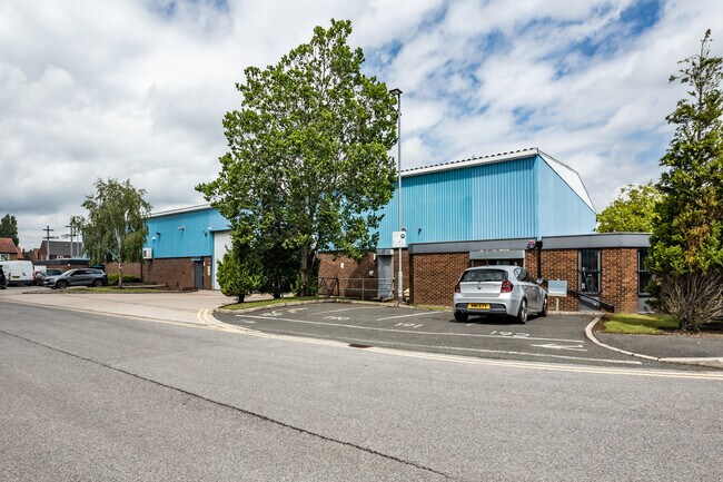 More details for Shadowmoss Rd, Manchester - Industrial to Rent