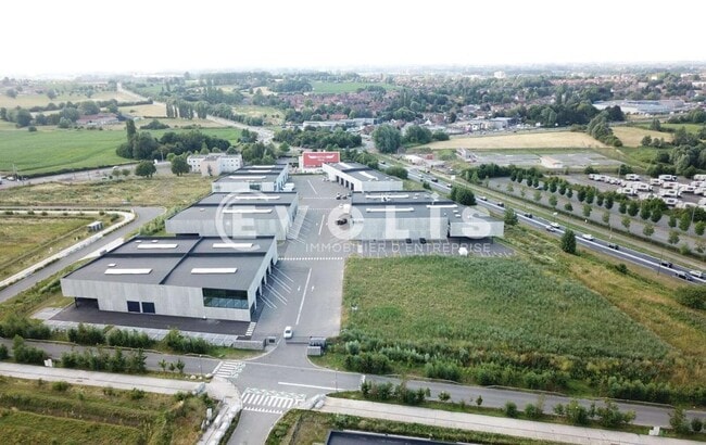 Location Local d'activités 650 m²