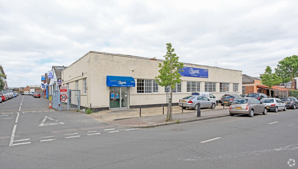 36-38 Chase Rd, London for sale - Primary Photo - Image 1 of 1