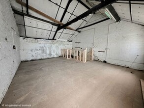 41 Eversley Rd, Sketty to rent Interior Photo- Image 2 of 5